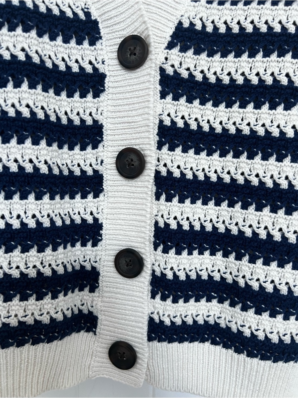 ✨NWOT✨ Universal Thread Navy & Cream Striped Crochet Cardigan - Picture 4 of 9